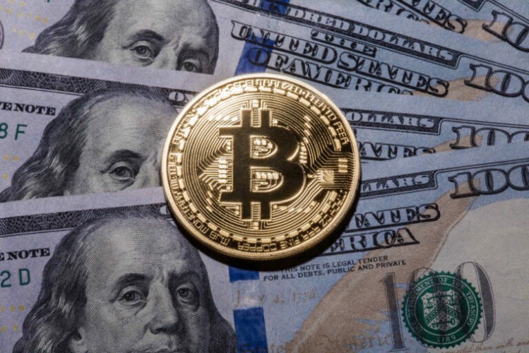 Niall Ferguson Wants To See Bitcoin In The Us Financial System